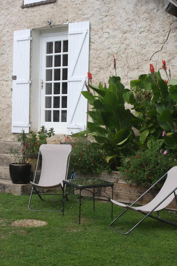 La Suite Au Bon Marechal Ζιβερνί Εξωτερικό φωτογραφία